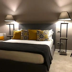 Apartament Laus Via Sparano App.2- Lux & Design New!, Bari