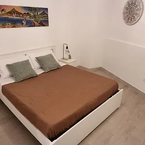 Dom wakacyjny Loft Crispi, Bari
