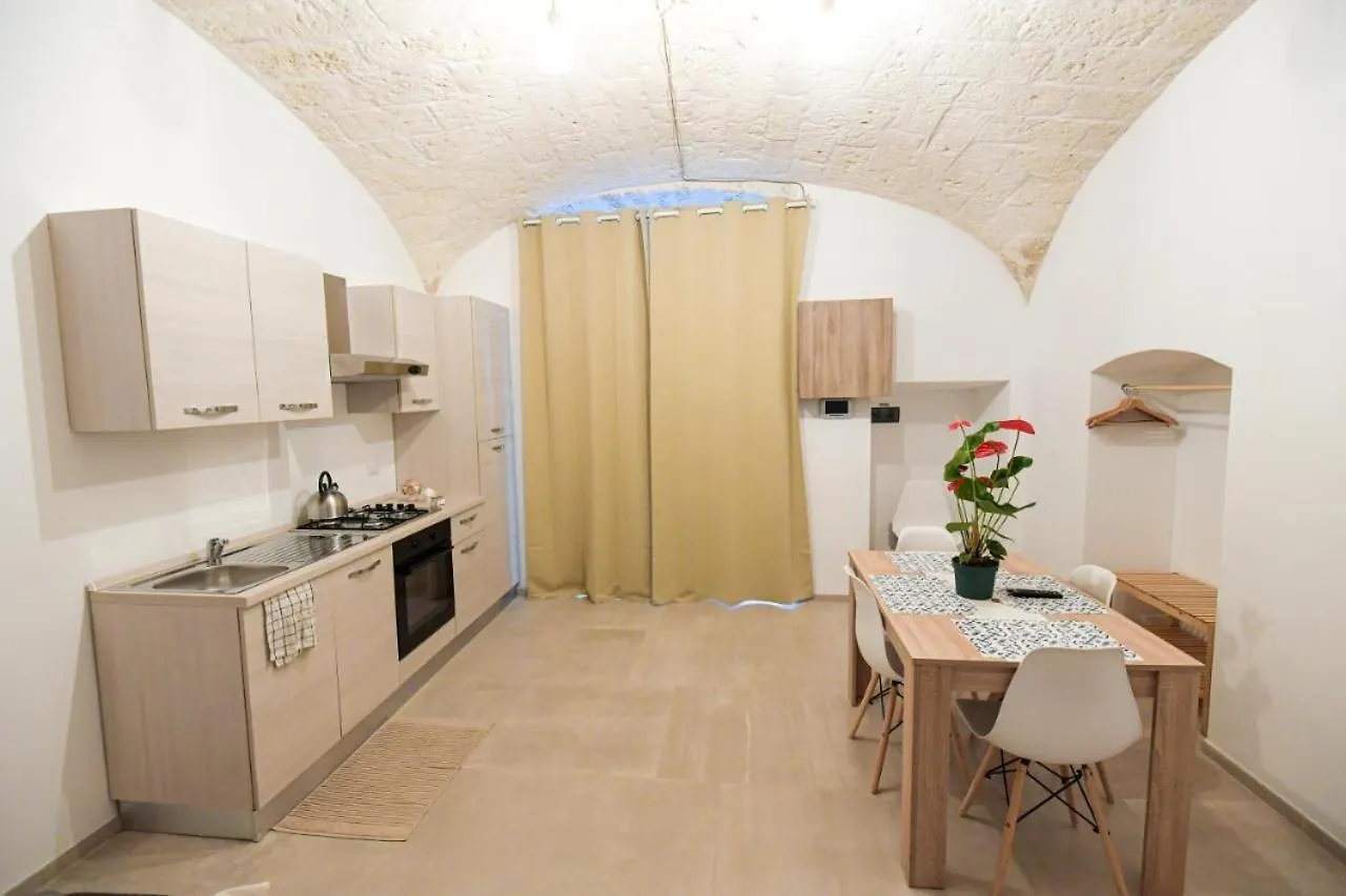 Urban Flat Bonazzi40 -Timesrl Apartments Bari 0*,  Italia